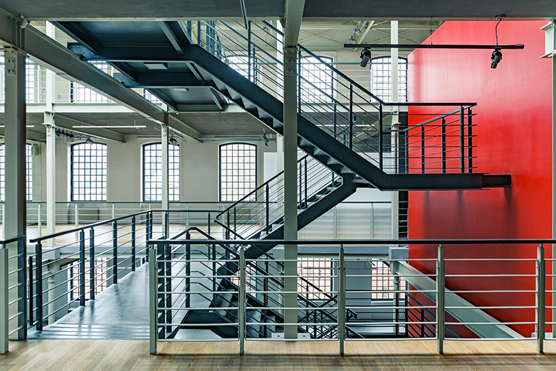 Fabrication d'escaliers et mezzanines métalliques Courbevoie